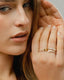 Anillo Diana con Zircones Preciosos